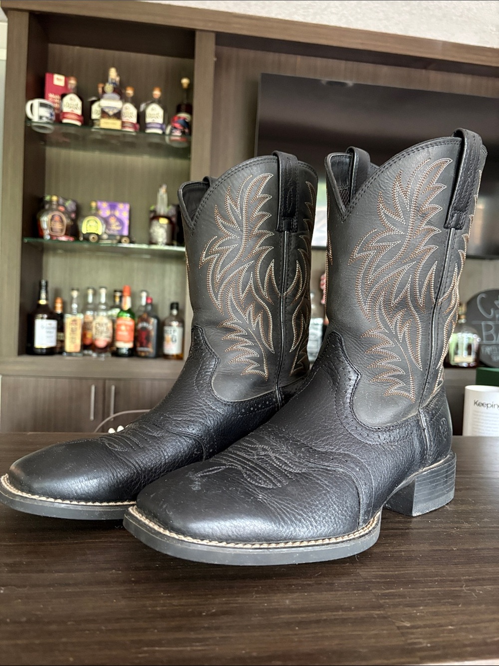 ARIAT MEN'S WIDE SPORT PERFORMANCE WESTERN COWBOY BOOTS - BROAD SQUARE TOE